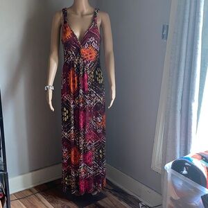 Spense Burgundy and Orange Geometric V-Neck Maxi Dress